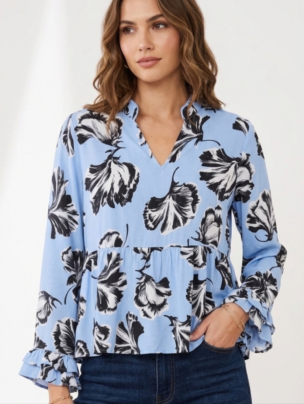 CATHERINE MALANDRINO BLUE FLORAL BLOUSE SIZE SMALL